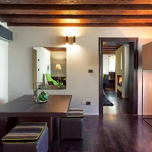  Appartement Charming House Iqs Italie