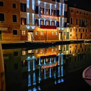 5* Hotel Ca' Bonfadini Historic Experience