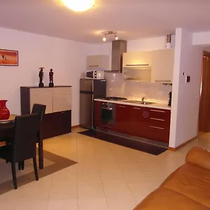  Apartamento Ali Italia