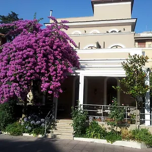 Pirandello Hotel